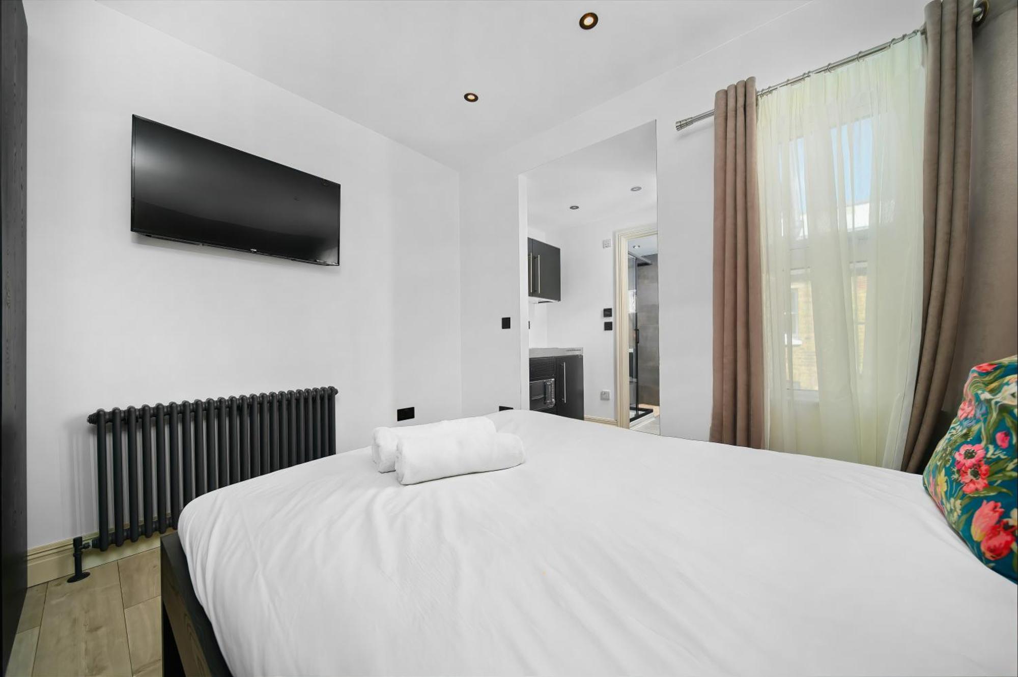 Nine Elms Modern Studio Apartments Лондон Екстер'єр фото