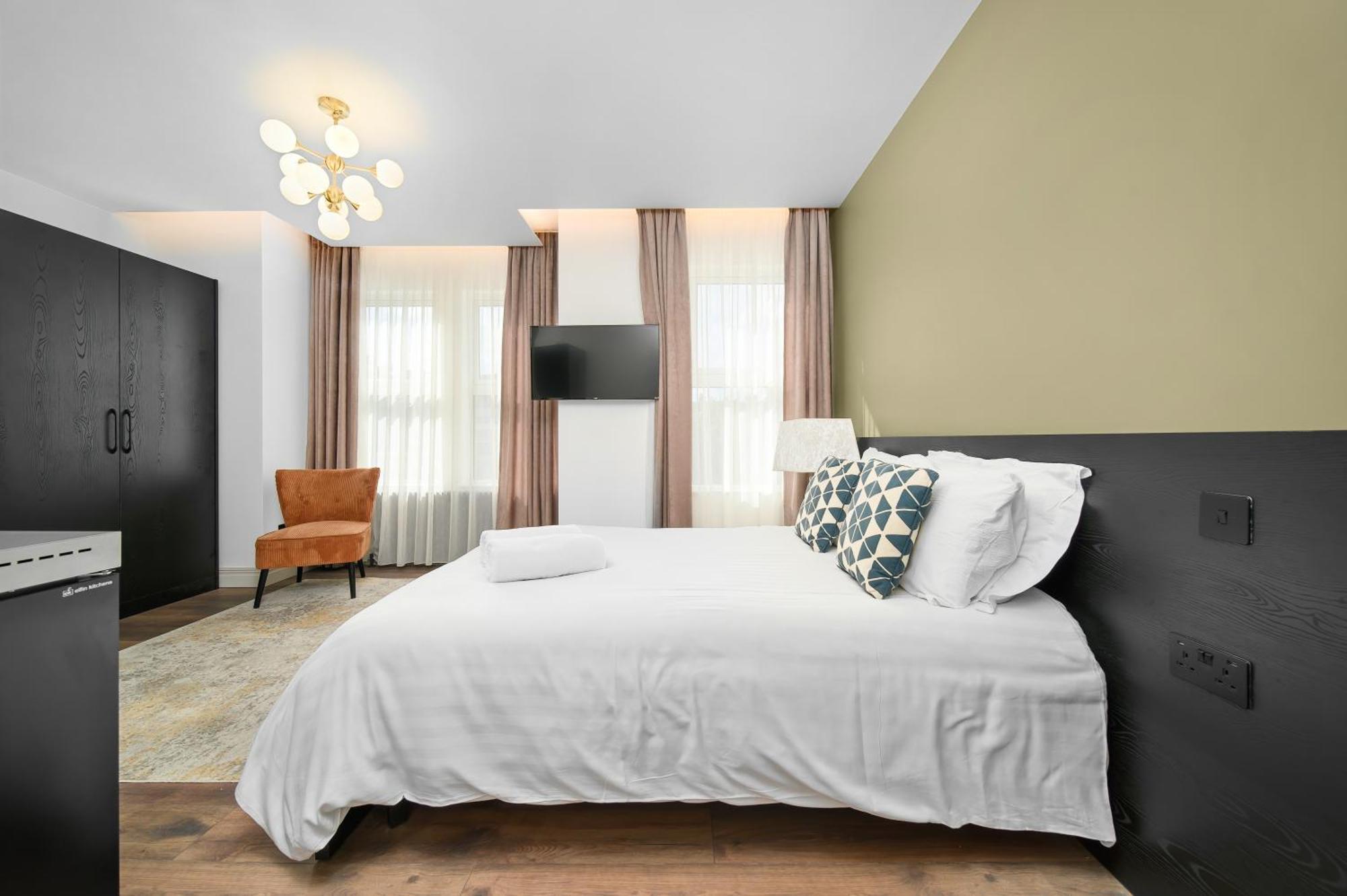 Nine Elms Modern Studio Apartments Лондон Екстер'єр фото